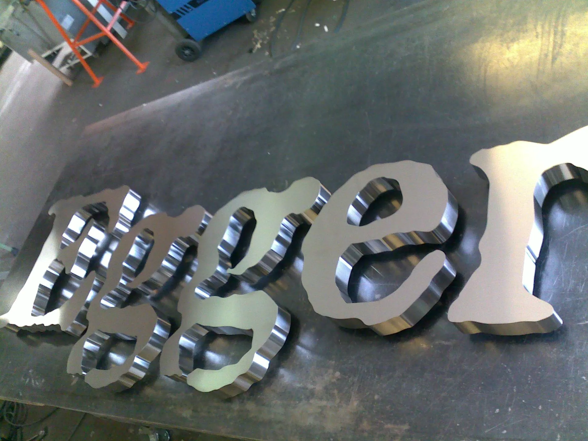 Egger add